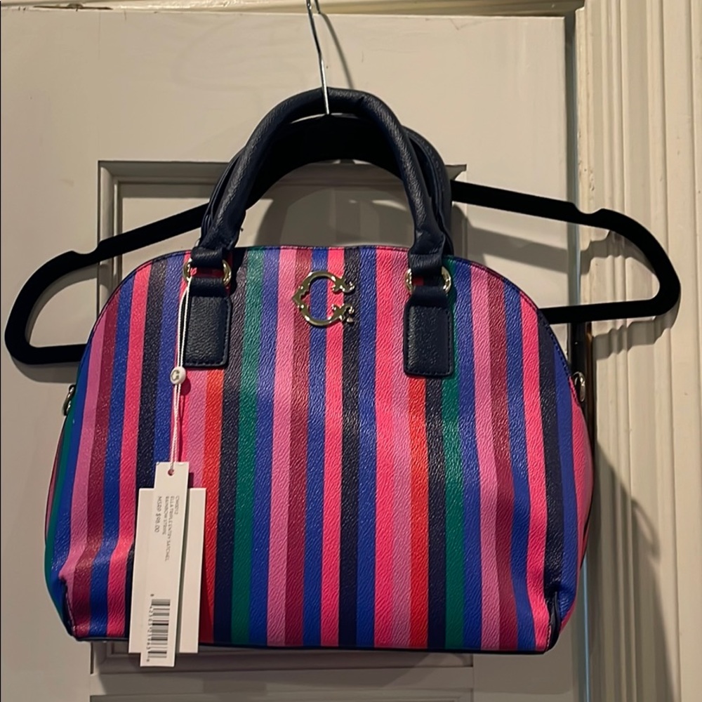 C. Wonder Satchel